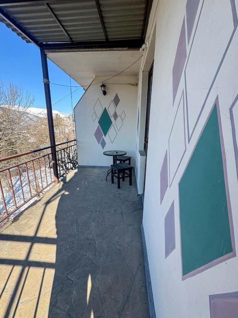 Paxlava Guesthouse & Restaurant Dilijan Exterior foto
